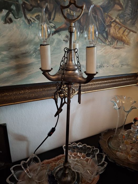 Lampa stołowa metal