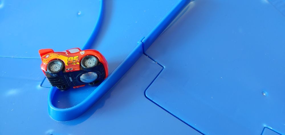 Disney Pixar трек McQueen МакКвін