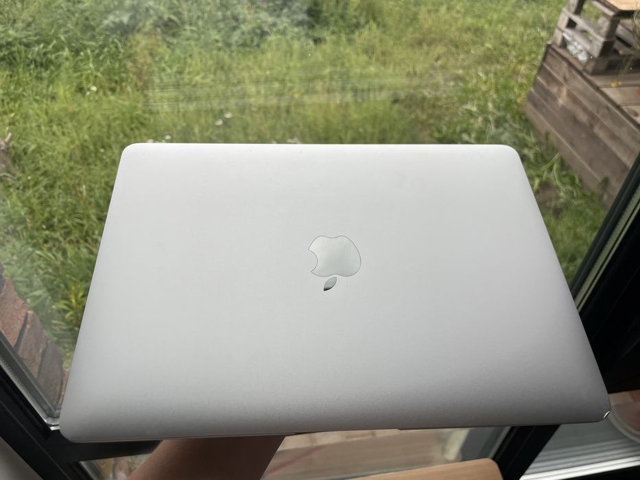 Macbook 12 2015 рік 256gb