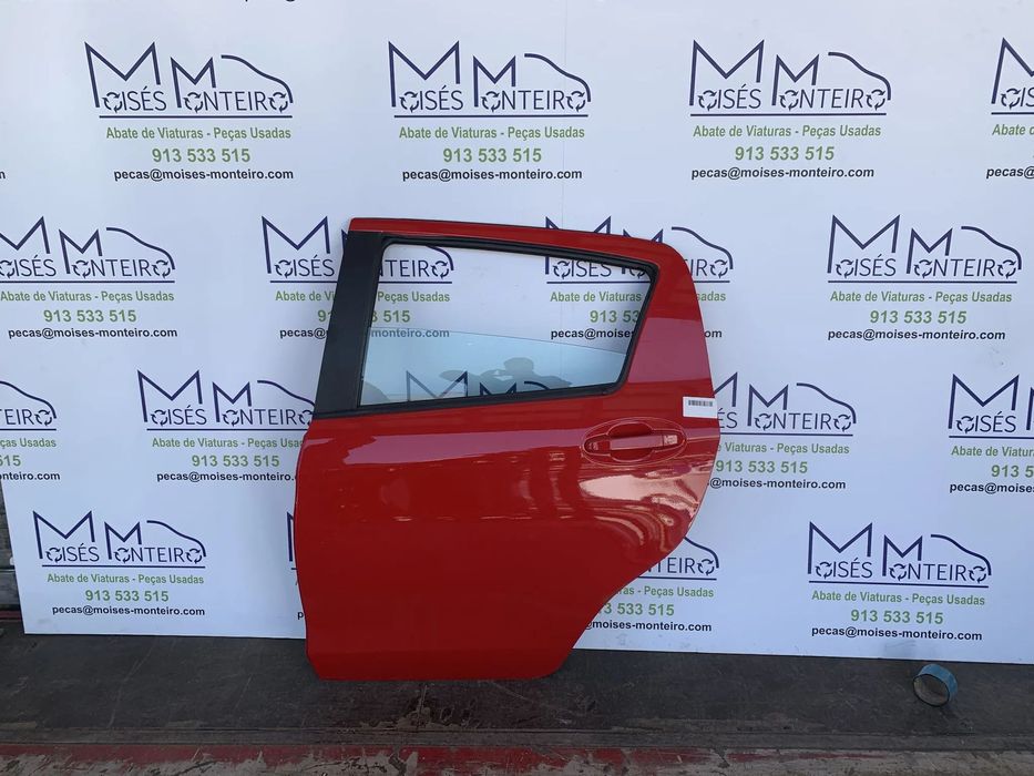 Porta Traseira ESQ Toyota Yaris C14 (P13 Desde 07/14) Active 2019 5 Portas