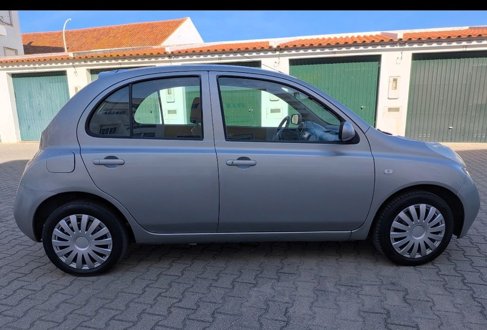Nissan Micra 1.0 i Visia 64 CV 03 — photo 4
