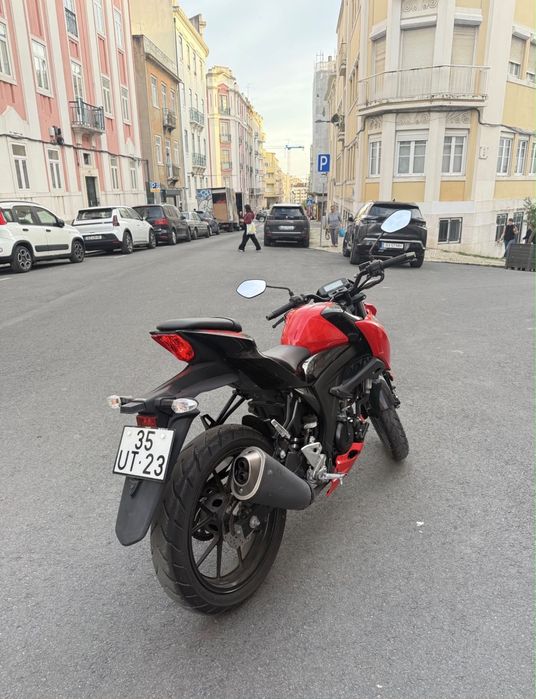 Suzuki  GSX-S125