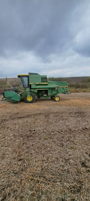 Комбайн Джон дір 1075