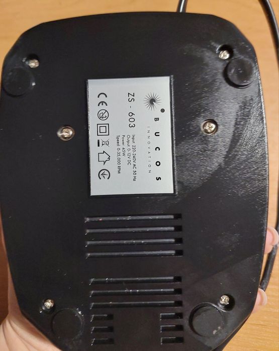 Професійний фрезер для манікюру та педикюра