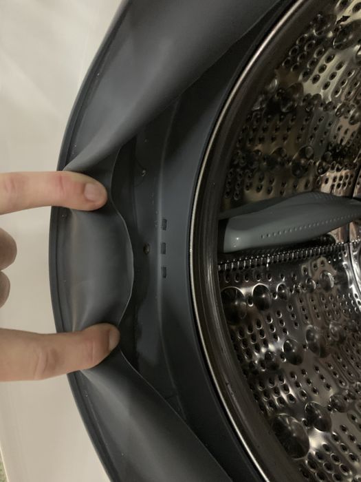 Пральна машина з сушкою Lg f14a8rd