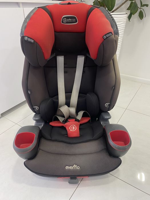-5% до 15.10 Автокрісло Evenflo SafeMax 3 in 1 booster