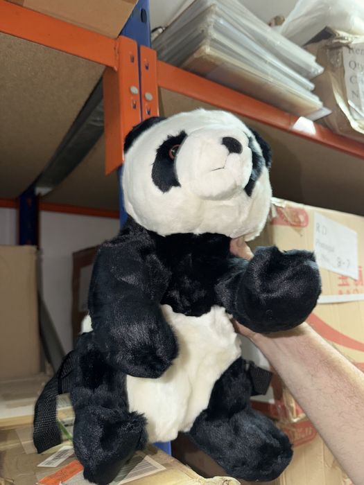 Lote de +3000 brinquedos e peluches