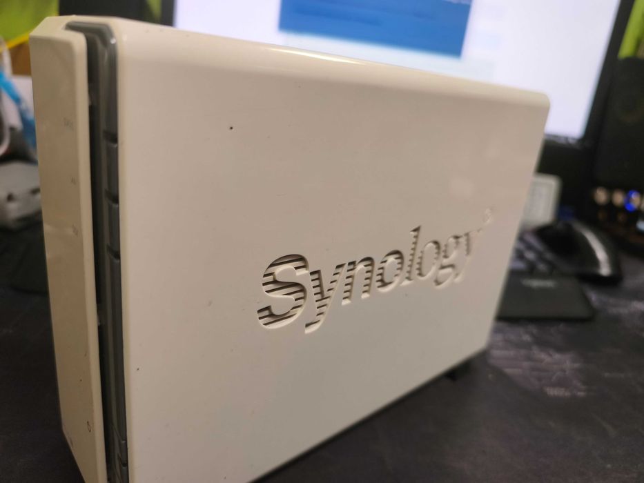 Serwer NAS Synology DS112J plus dysk 1TB
