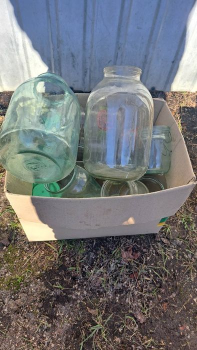 Банки 3л 1л,05л ,посуд різне ..