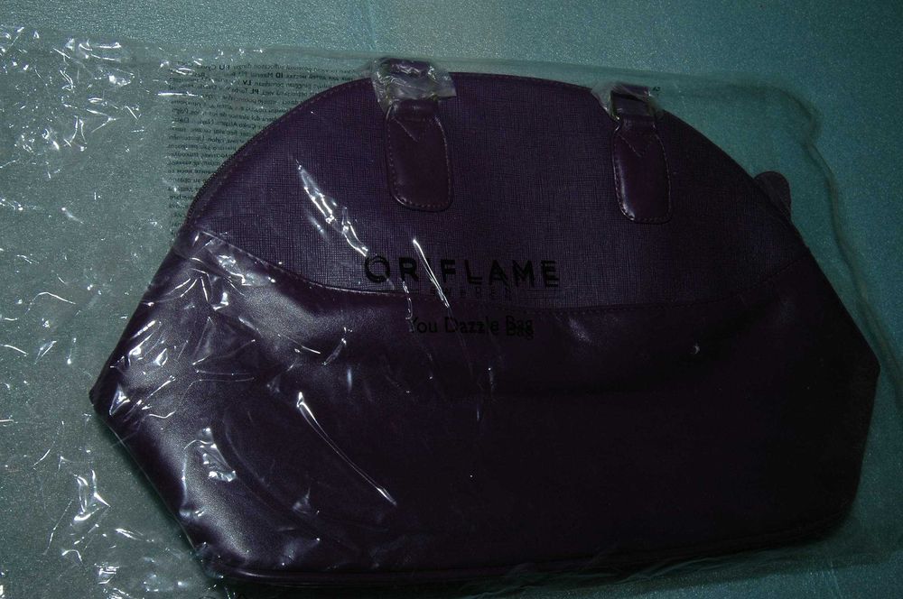 torebka śliwkowa Oriflame You Dazzle bag