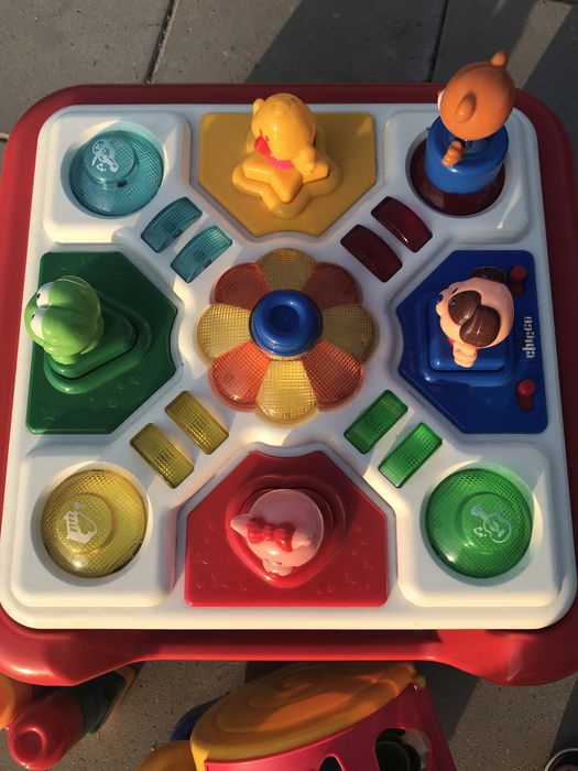 Stolik edukacyjny chicco ślimak fisher price