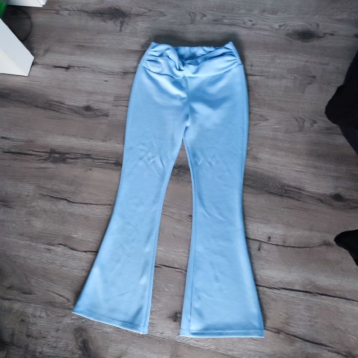 Spodnie dzwony viscoza