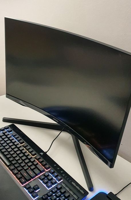 Monitor 27 Samsung Odyssey G5 S27AG550EUX [1ms, 165Hz