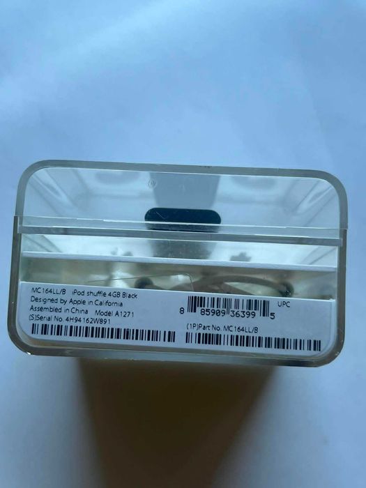 iPod shuffle  A1271 4GB