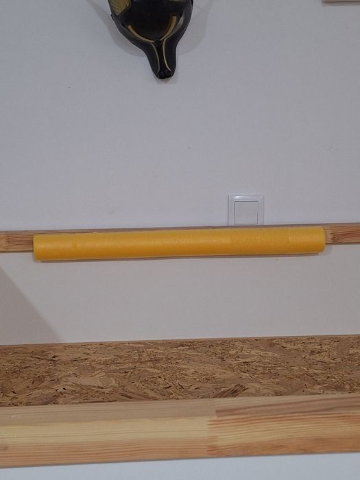 Cama KURA ikea + colchão + 2 conjuntos de lençóis