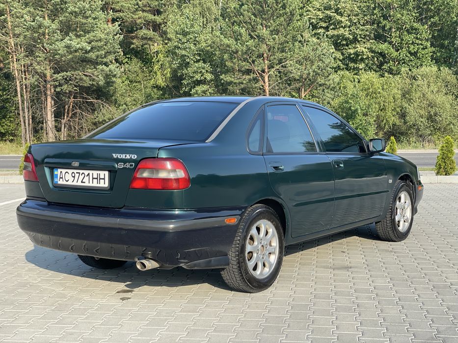 Volvo S40 1.6 газ/бензин