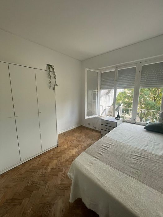 Quarto casal s/caução Olivais Sul