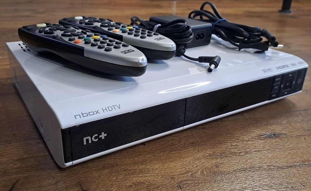 Dekoder/Tuner Satelitarny Nbox ITI-5800S