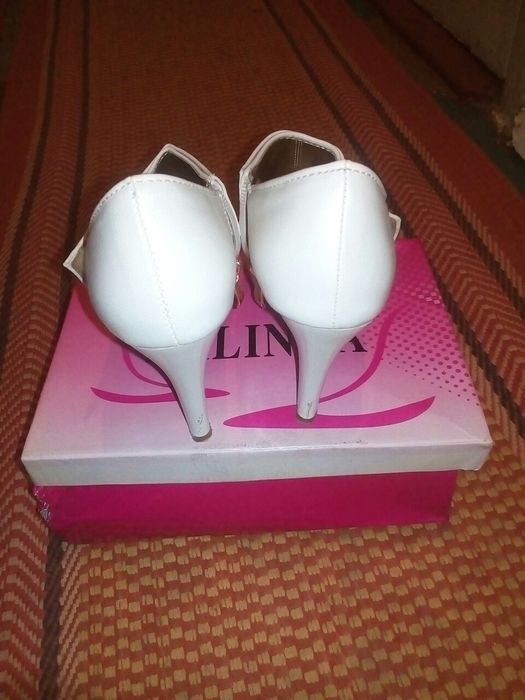 Туфлі розмір 37