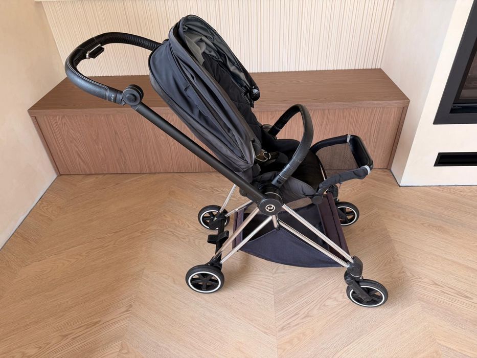 Wózek Cybex Mios 2.0 Chrome + Deep Black + śpiworek