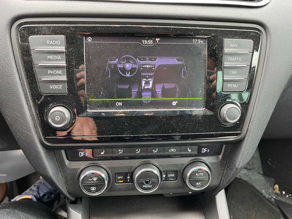 Radio MIB Skoda Octavia 3 5Q0.035.874A