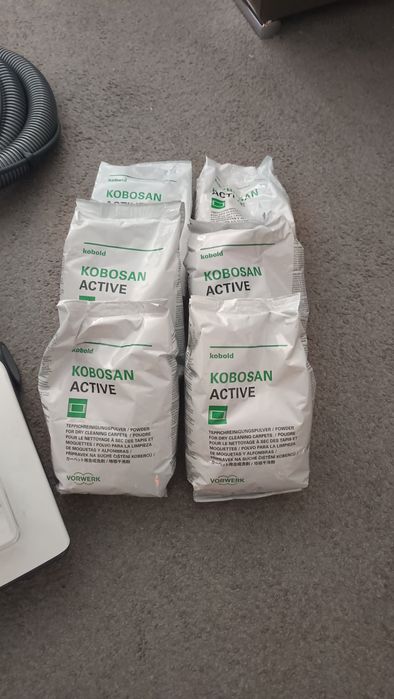 Vorwerk Kobold VK200 – Kit Completo + Limpa‑Vidros + Acessórios (Excelente Estado)