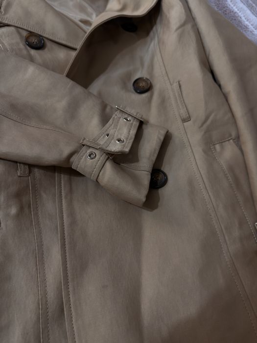 Płaszcz Orsay złoto-beżowy trencz dwurzędowy (bez paska)