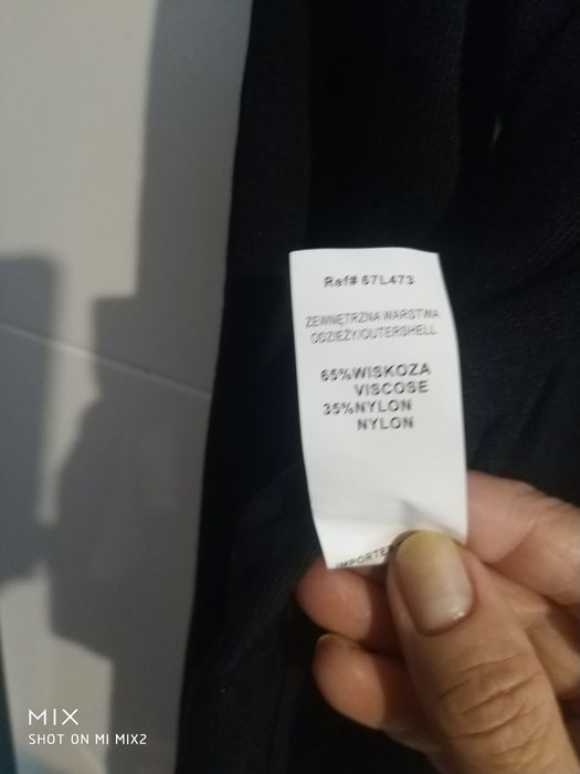 Czarne bolerko damskie 42. Quiosque.