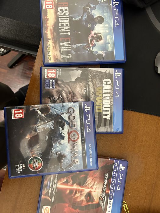Varios jogos ps4como novos