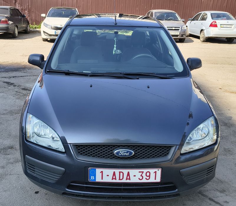Продам Ford Focus 1.6