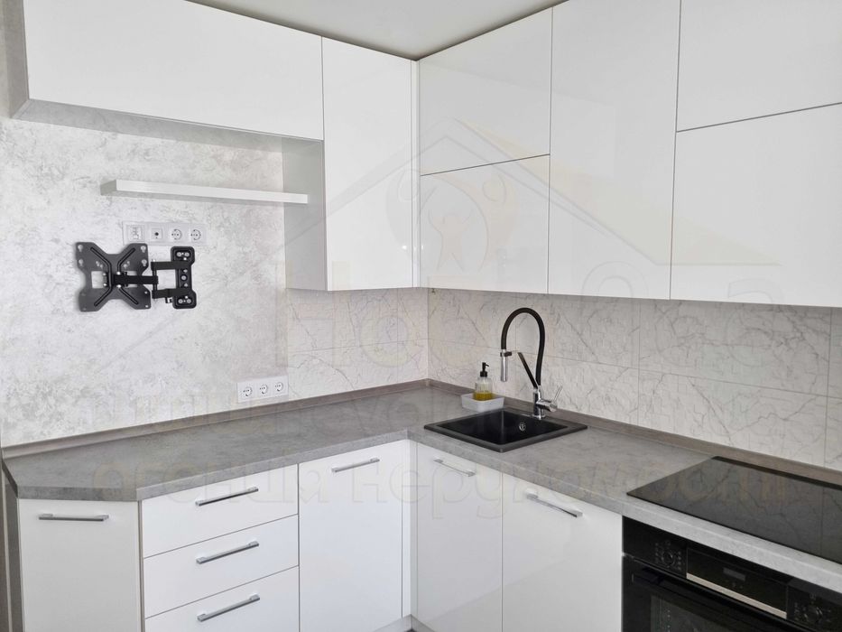 1 кімнатна квартира 40м2 з ремонтом та меблями р-н Градецький