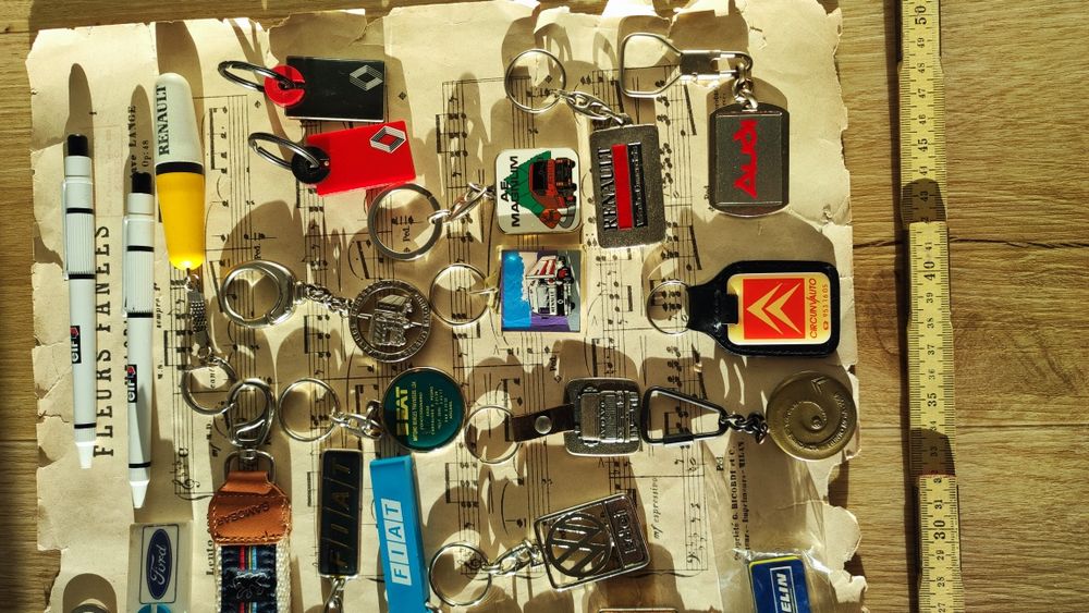 Porta Chaves Antigos - Marcas de Carros Lubrificantes Óleo