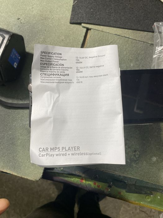 Автомагнітола  з Apple Carplay Android Auto