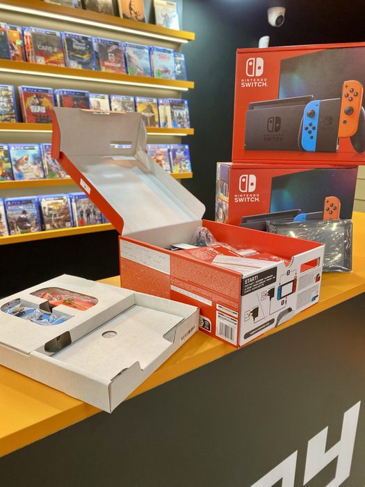 Портативна ігрова приставка NINTENDO Switch Fat 32gb Blue Red НОВА: 11 ...