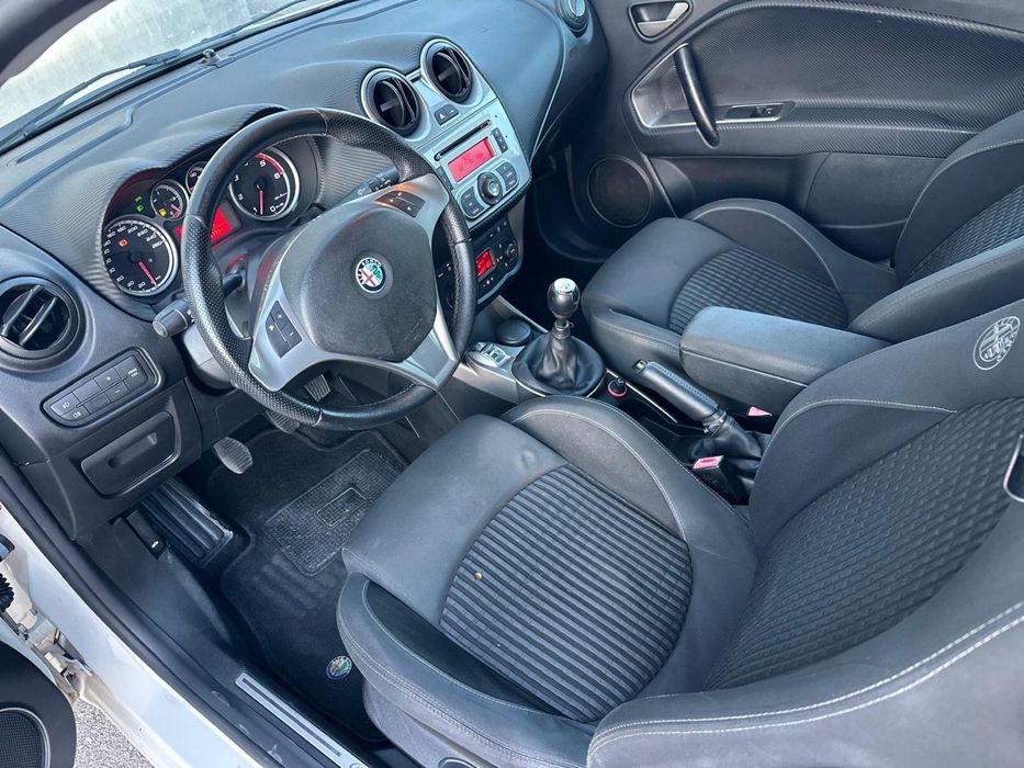 ALFA ROMEO MITO 1.6 Multijet 2010 Nacional