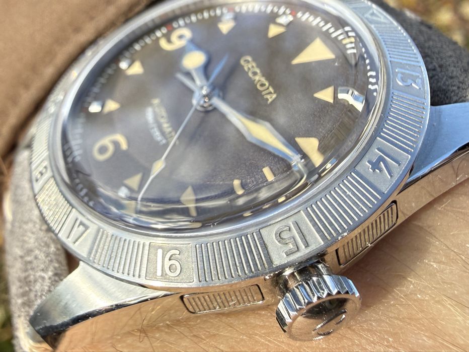 Limitowana Geckota Airstream Field Brown 009/100. Stan idealny