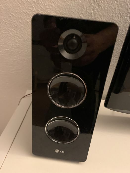 Aparelhagem LG + Colunas