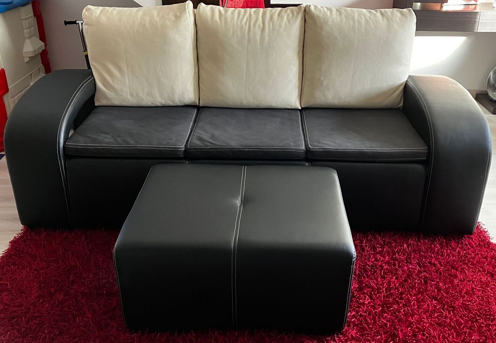 Sofá de 3 lugares em pele sintética com Chaise Longue