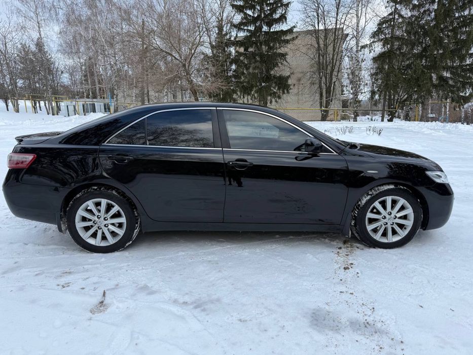 Продам TOYOTA Camry