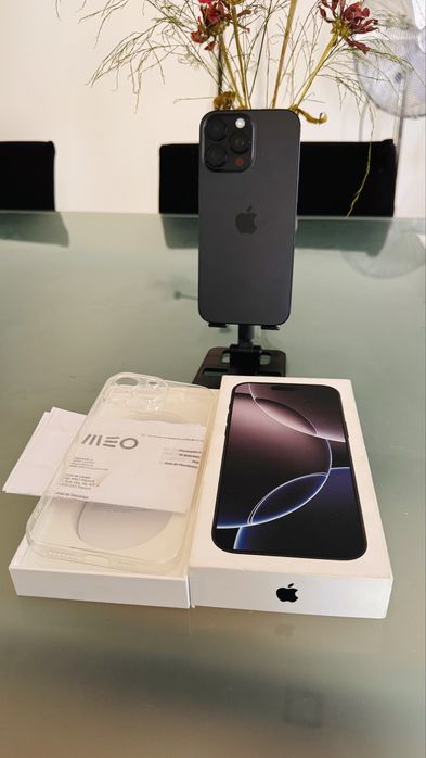 Iphone 16 pro max preto de 256 gigas impecavel