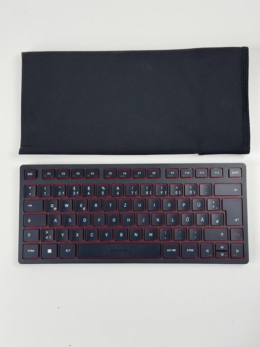 Бездротова компактна клавіатура Cherry KW 9200 Mini QWERTZ Black (мембранні клавіши, Bluetooth, USB-приймач, німецька розкладка)