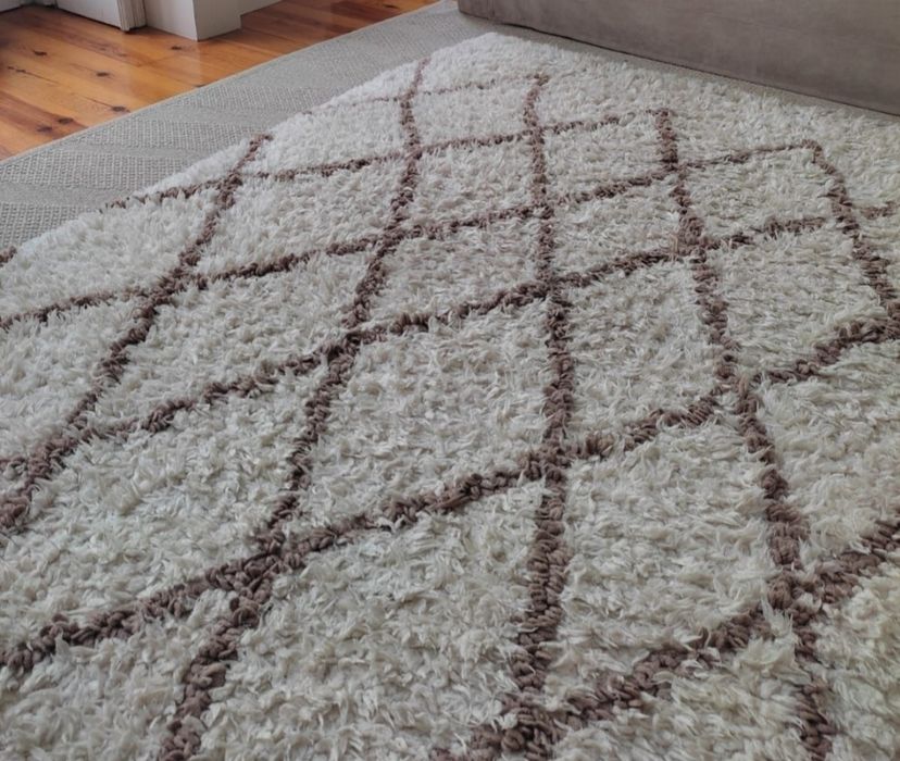 Cesto para roupeiro e outros artigos com pouco uso. Vários Preços