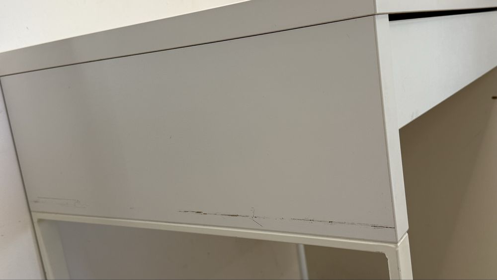 Sprzedam biurko ikea mickey białe