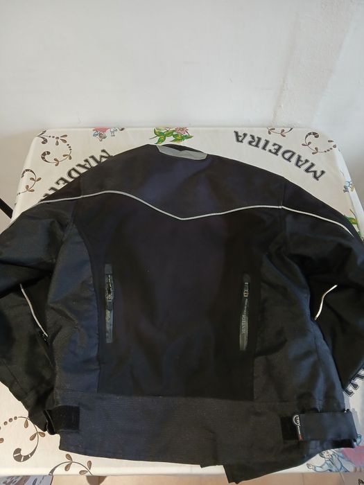 Vendo casaco mota