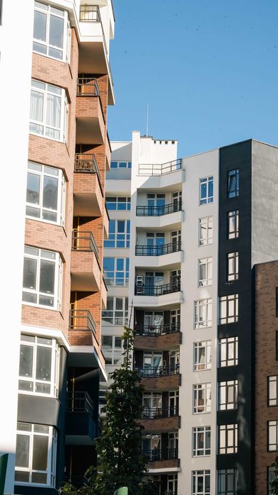 1к квартира біля набережної в Ірпені — будинок з газом