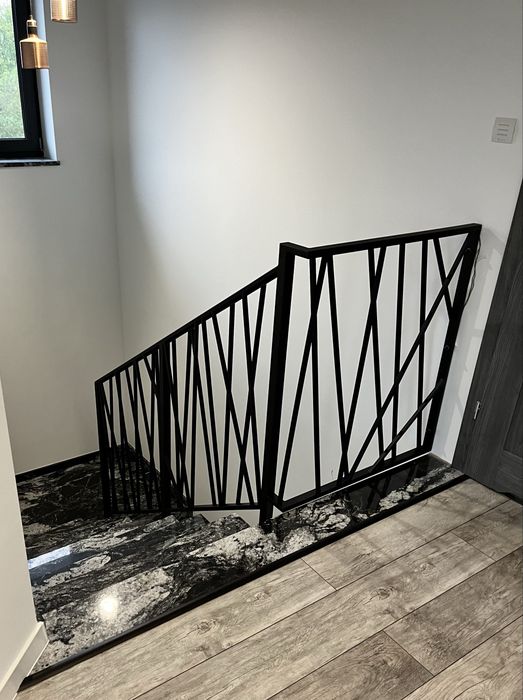 Balustrady zewnętrzne i wewnętrzne