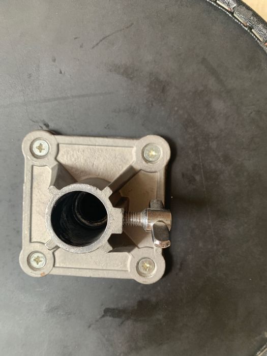 Stołek perkusyjny BASIX by GEWA hardware
