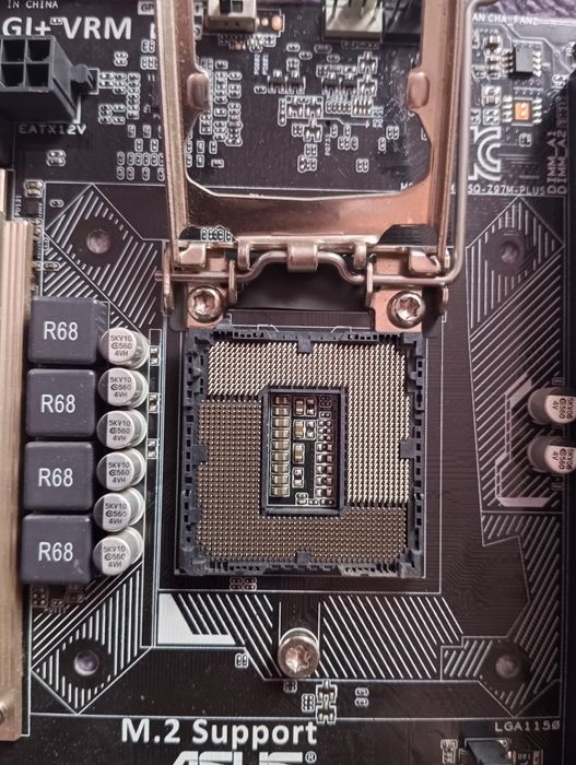 Продаю комплект на intel