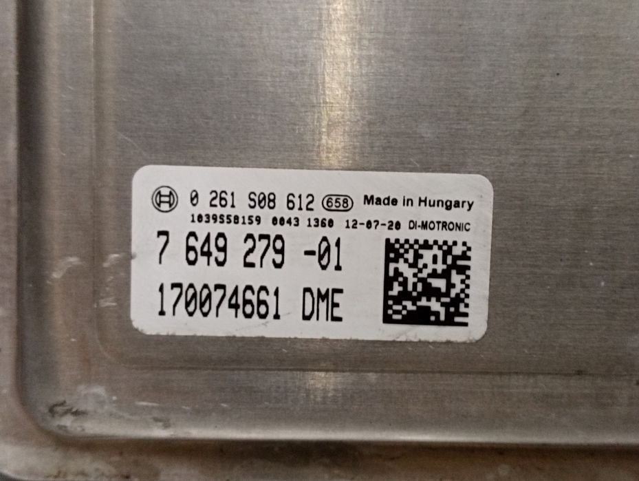Блок керування двигуном ЕБУ BMW F10 12147649279 Блок ЭБУ двигателя