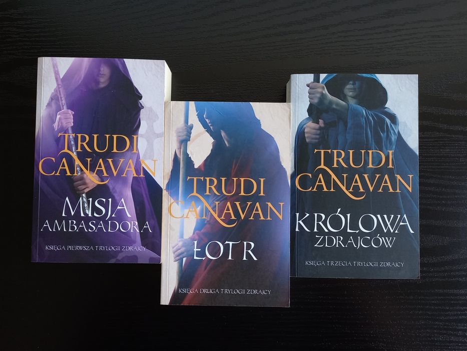 Trylogia Zdrajcy - Trudi Canavan